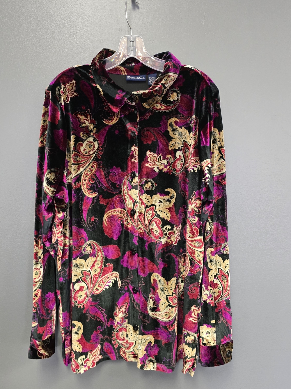 Denim & Co. Women's XL Black Purple & Black Paisley Velvet Button-Front Blouse